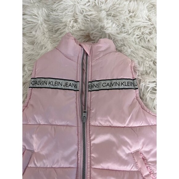 Calvin Klein 2T Puffer Vest Pink and Silver Spellout - Picture 2 of 4